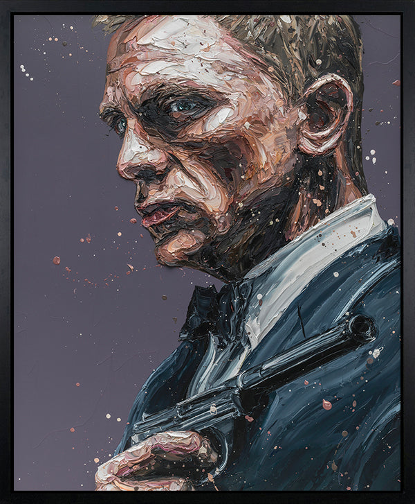 Daniel Craig